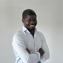 Wilfried Nkoulou von Turn Key Solar GmbH
